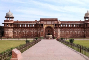 Delhistä: Yksityinen 3 päivän Kultainen kolmio -kierros hotelleilla