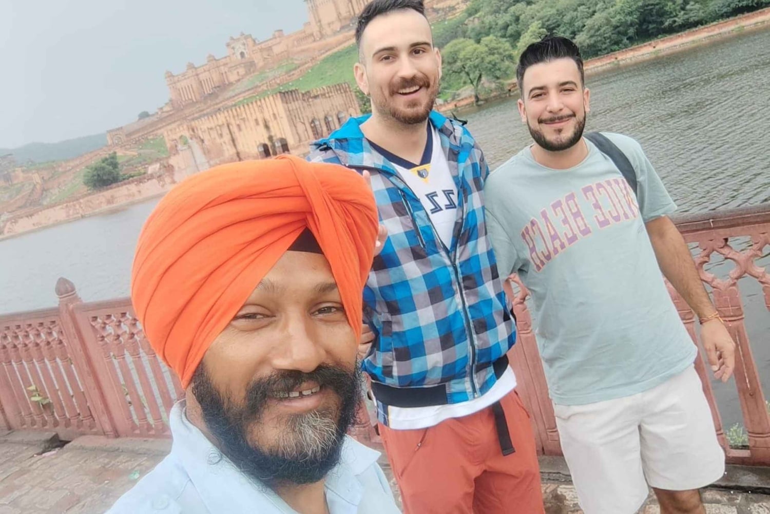 Z Delhi: prywatna całodniowa wycieczka po mieście Dżajpur samochodem