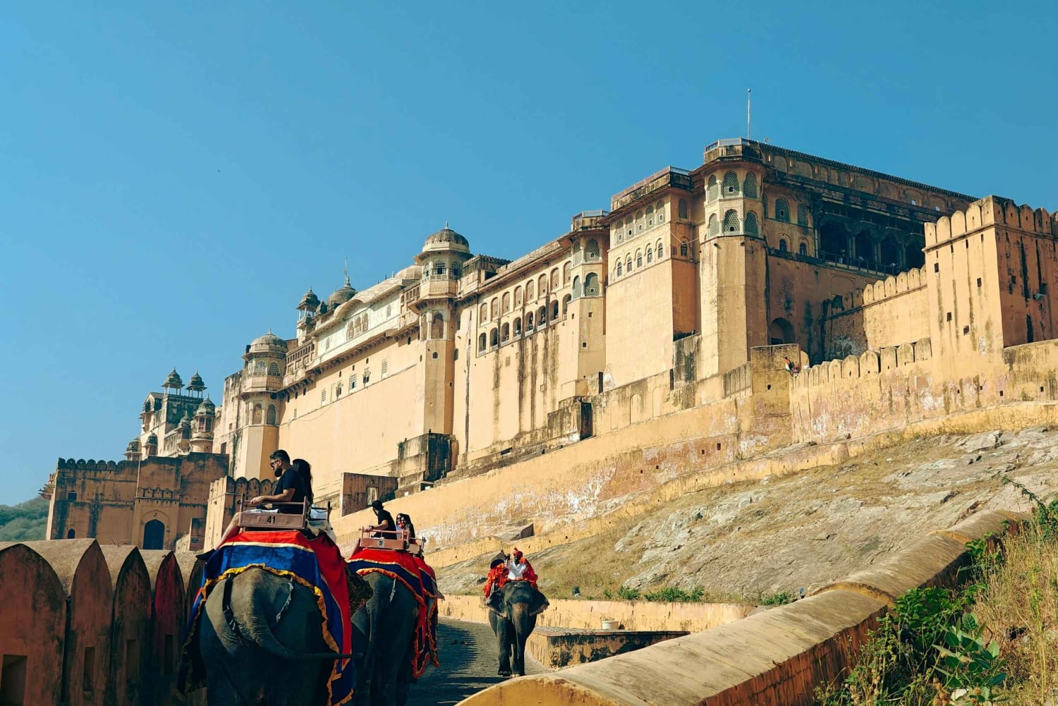 From Delhi: Private Golden Triangle Tour 3 Days by AC Car