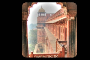 From Delhi: Private Taj Mahal and Agra City Tour by Suv Car