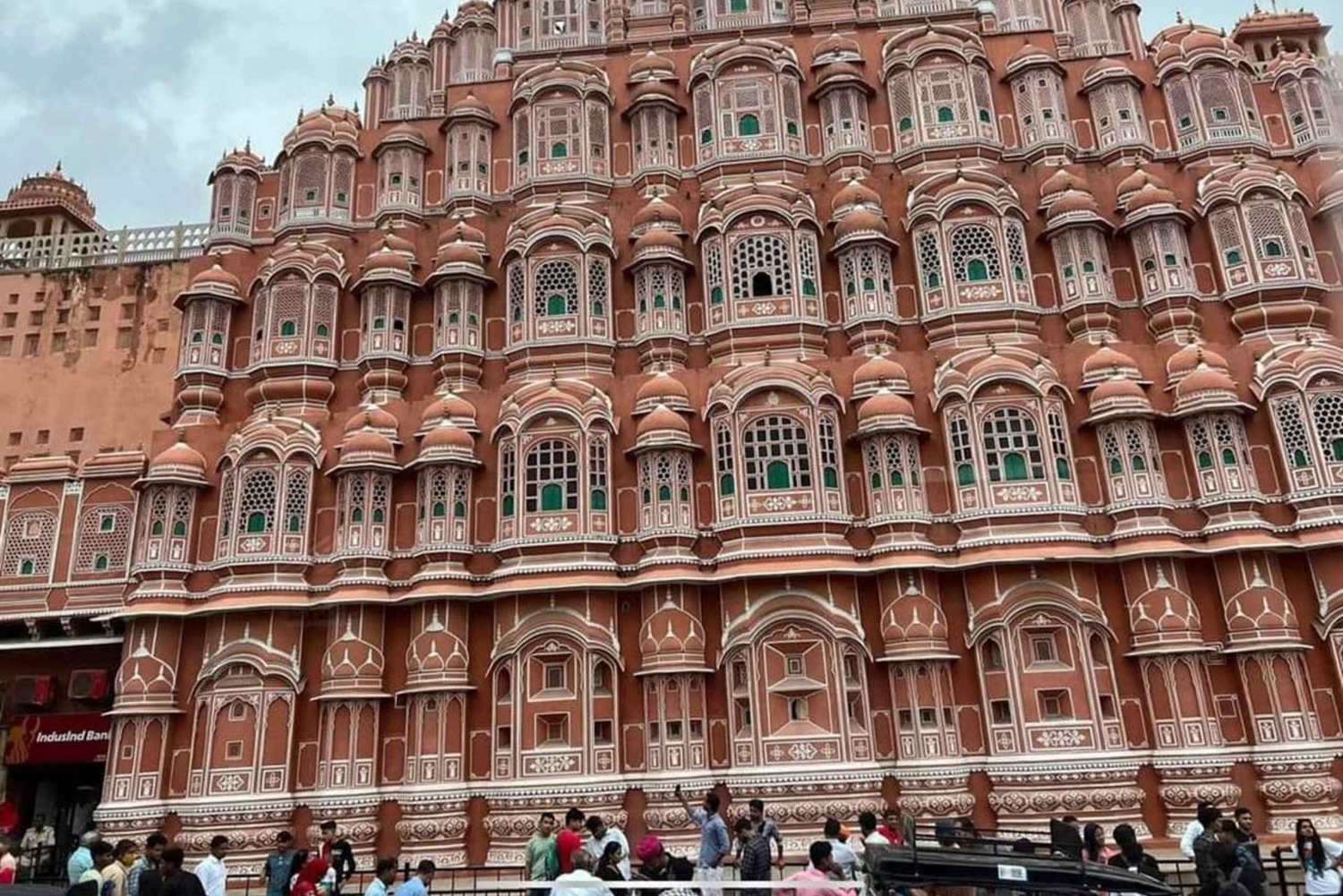 Von Delhi aus: Private zweitägige Jaipur-Tour mit Unterkunft