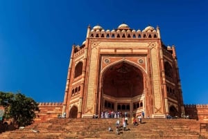 Da Delhi: escursione di un giorno al Taj Mahal e ad Agra con Fatehpur Sikri