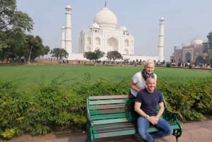 From Delhi: Taj Mahal, Agra Fort, and Baby Taj Day Tour
