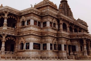 From Delhi: Taj Mahal, Agra & Mathura Tour by Car