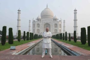 Delhistä: Taj Mahal & Agra Yksityinen päiväretki kuljetuksineen