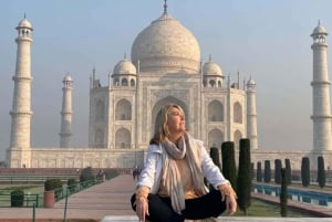 All Inclusive Taj Mahal & Agra Tour mit dem Gatiman Express Zug
