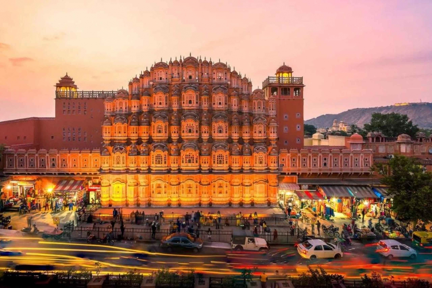 Fra Jaipur: 2-dages guidet tur i den lyserøde by med 3-stjernet hotel