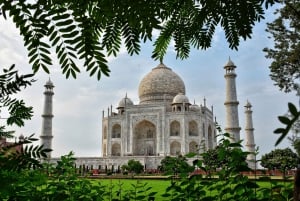 Fra Jaipur: 2-dages Taj Mahal-tur med overnatning i bil