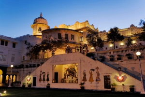From Jaipur: 2 Days Overnight Tour Of Udaipur Sightseeing