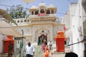 From Jaipur: Brahma Temple and Pushkar Lake Private Day Trip
