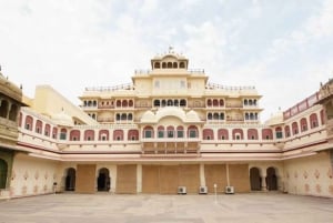 Depuis Jaipur : Visite d'une jounée de Jaipur avec guide et taxi.