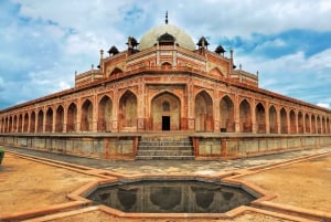 From Jaipur: Private 4-Day Golden Triangle Tour with Lodging