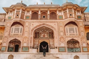 Vanuit Delhi: Privétour langs de hoogtepunten van Jaipur met 5* lunch