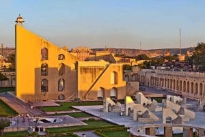 Fra Jaipur: Samme dag bytur med bil og guide