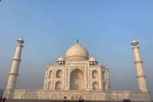 Z Jaipuru: Wycieczka do Taj Mahal tego samego dnia z transferem do Delhi