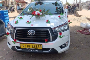 From Jaipur to Agra one-way transfer with AC vehicle