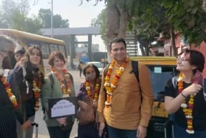 Från Jaisalmer : Privat Jodhpur Transfer i AC-bil