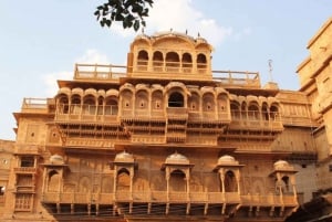 From Jaisalmer : Transfer To Jodhpur Via Osian Temple