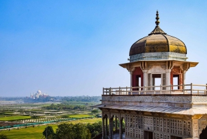 A partir de Mumbai: Taj Mahal e Agra – Experiência de 2 dias com voos