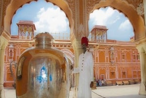 Fra New Delhi: Jaipur privat dagstur med monumentbilletter