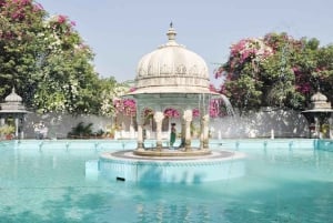Vanuit Udaipur: 3-daagse stadsrondleiding door Udaipur met gids en auto