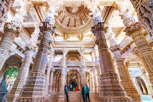 Udaipurista: Kumbhalgarh ja Ranakpur-temppeli päiväretki