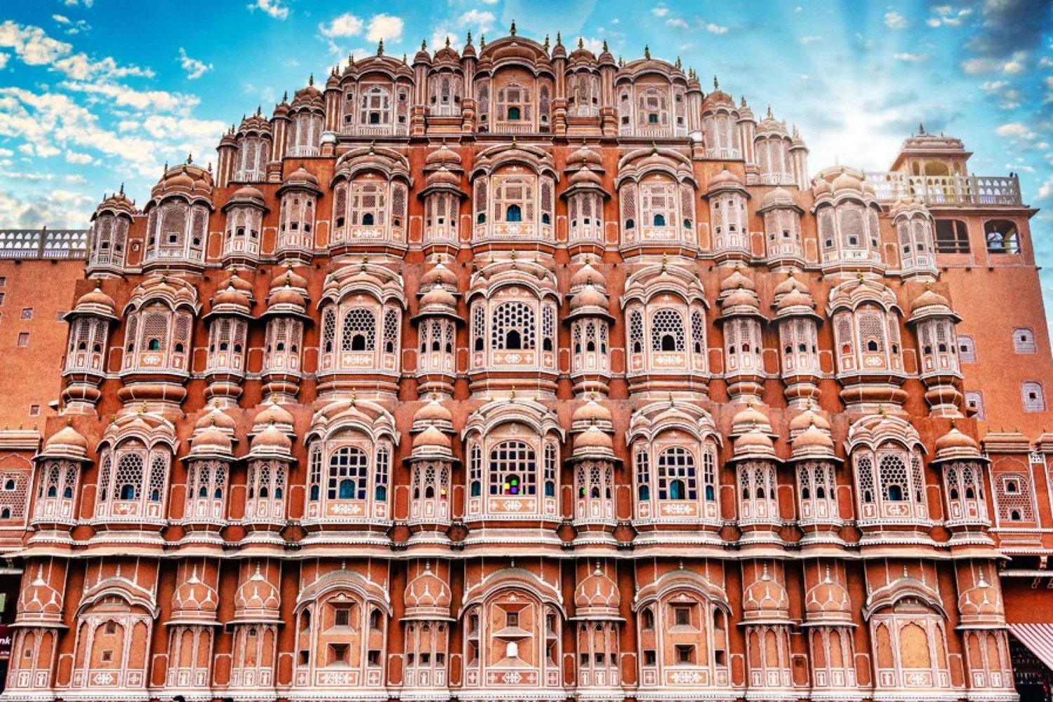 Ganztägige Jaipur Stadtrundfahrt mit Auto und Reiseführer