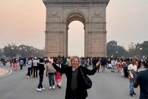 ゴールデン・トライアングル・ツアーとバラナシのスピリチュアルな旅（7日間/6泊）をお楽しみください