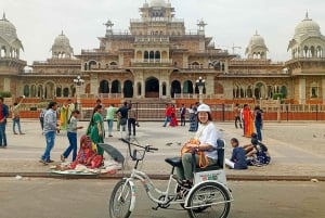 Jaipur: Ochtendfietstour met gids en culinaire tour