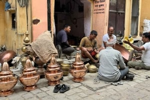 Heritage Walk & Street Food Tasting in Jaipur