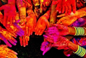 Holi-Feierlichkeiten in Jaipur: Ein unvergeßliches Erlebnis.