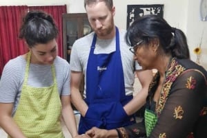 ジャイプールで地元の家族とホーリー祭＆自宅での料理教室