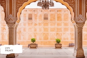 Jaipur: 2 Days Private Tour with Car and Expert Tour Guide