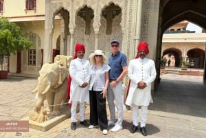 Jaipur: 2 dagar Privat tur med bil och expertguide