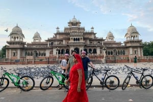 Jaipur: 3-Hour Morning Bike Tour of Jaipur Old City