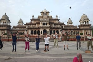 Jaipur: 3-Hour Morning Bike Tour of Jaipur Old City