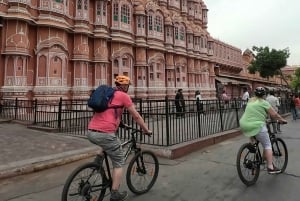 Jaipur: 3-Hour Morning Bike Tour of Jaipur Old City