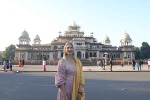 Jaipur: servizio fotografico privato all'Albert Hall Museum