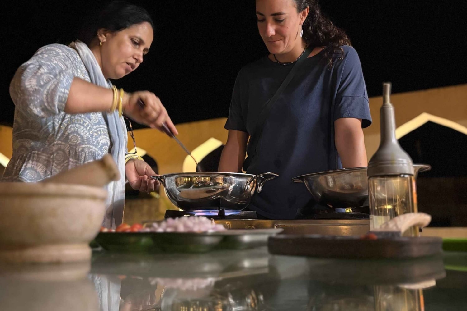 Jaipur : cours de cuisine sur le toit du fort d'Amer avec dîner