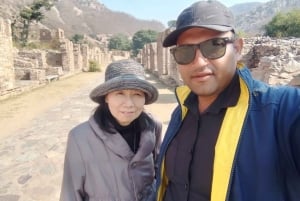 Jaipur: Excursão a Chand Baori e Forte Bhangarh - Tudo incluído