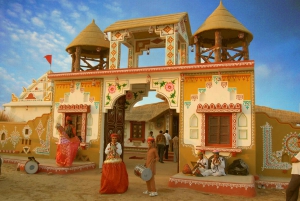 Jaipur: Chokhi Dhani with Private Transportation and Dinner