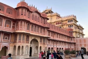 Jaipur: toegangsbewijs voor het stadspaleis met optionele toevoegingen