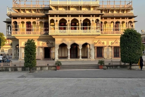 Jaipur: toegangsbewijs voor het stadspaleis met optionele toevoegingen