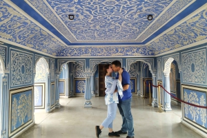 Jaipur: City Pass with Private Car and Guide