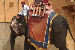 Jaipur: City Pass with Private Car and Guide