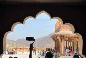 Jaipur: City Pass with Private Car and Guide
