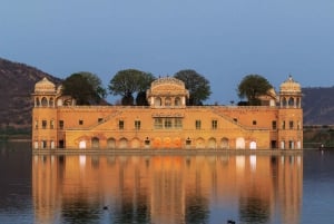 Jaipur: By sightseeing privat guidet tur på en hel dag
