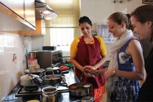 Jaipur: Kochkurs im Haus der Gastfamilie für 3 Stunden