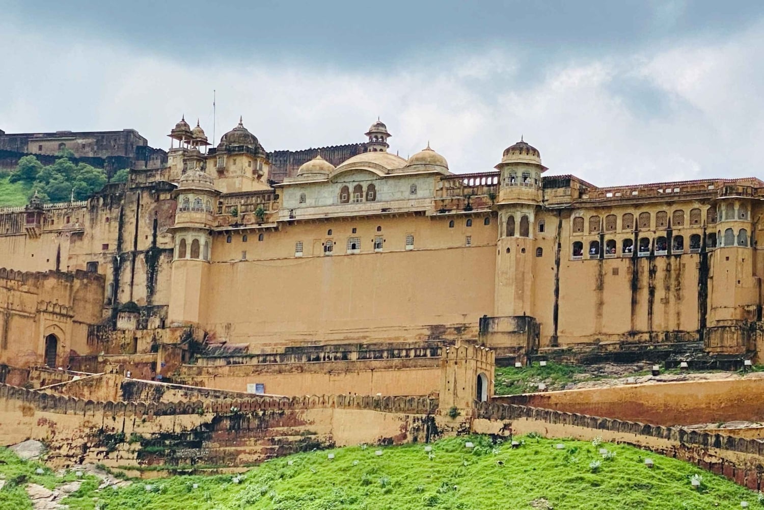 Jaipur: Mød elefanterne, og oplev de kongelige seværdigheder i bil