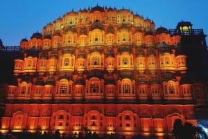 Jaipur: City tour noturno em um jipe aberto